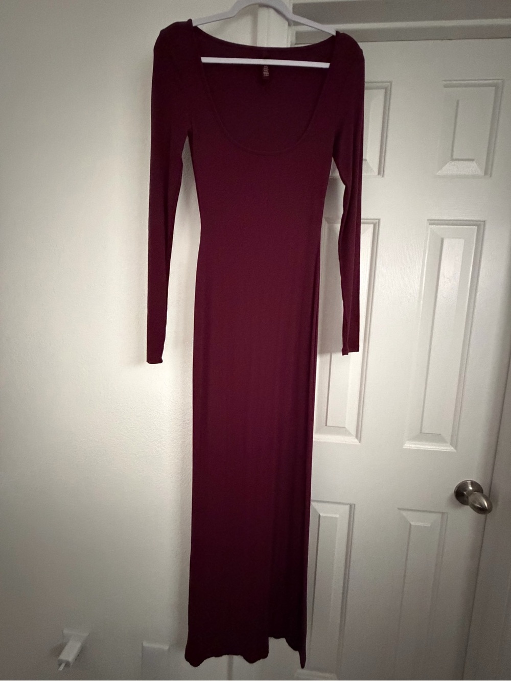 SKIMS Bordeaux (Burgundy) Soft Lounge Long Sleeve Dress